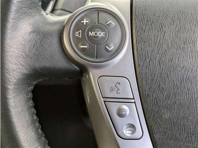 トヨタ プリウスα