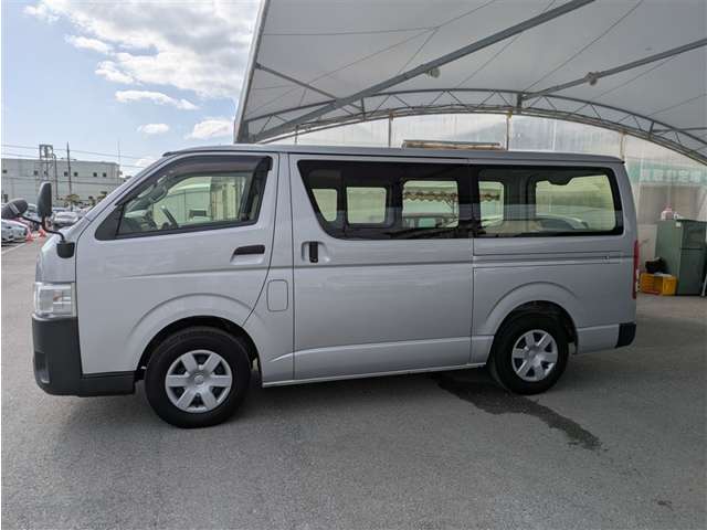 トヨタ ハイエースバン