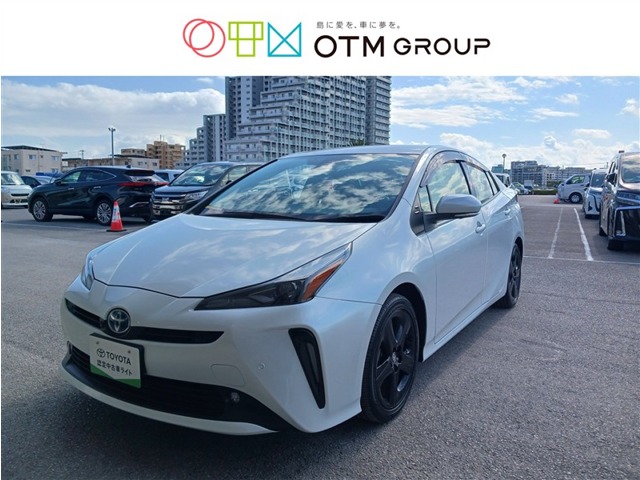 トヨタ プリウス