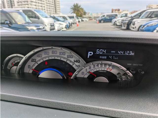 ダイハツ ウェイク