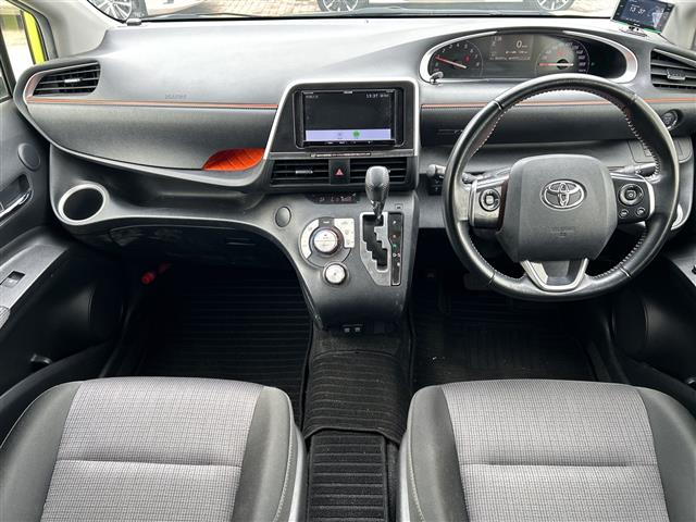 トヨタ シエンタ