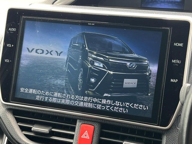 トヨタ ヴォクシー