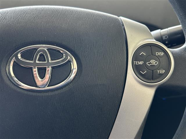 トヨタ プリウス