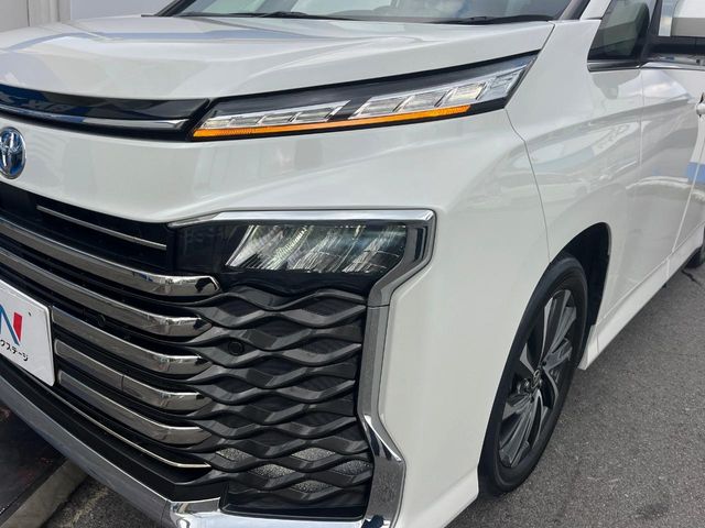 トヨタ ヴォクシー