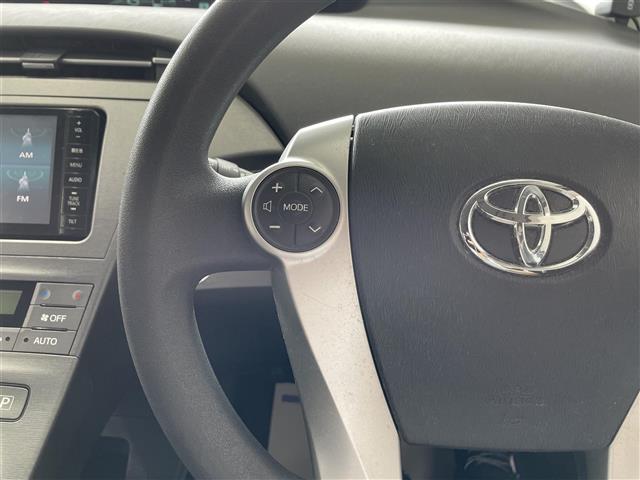 トヨタ プリウス