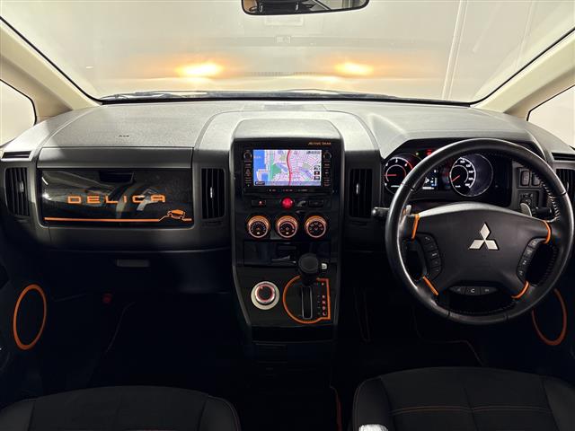 三菱 デリカD：5