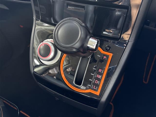 三菱 デリカD：5