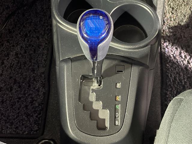 トヨタ アクア