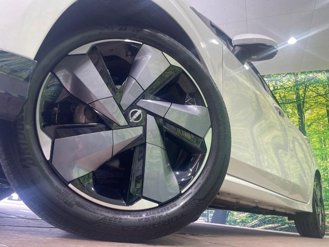 日産 ノートオーラ