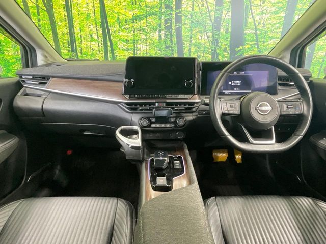日産 ノートオーラ