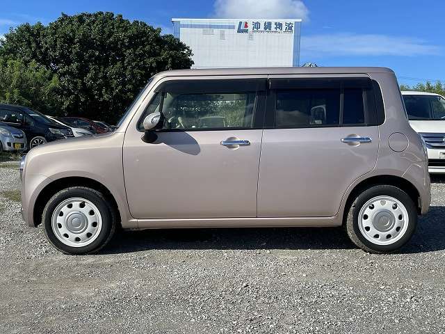 スズキ アルトラパン