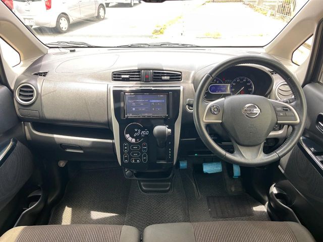 日産 デイズ
