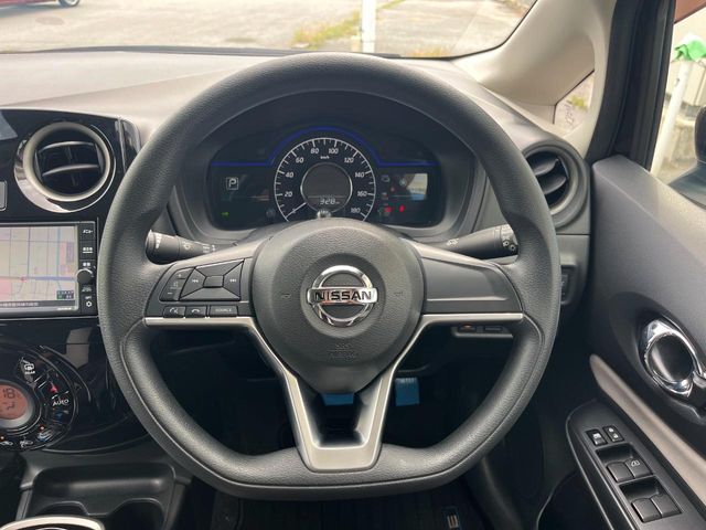 日産 ノート