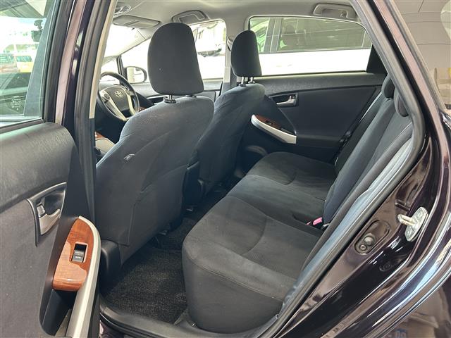 トヨタ プリウス