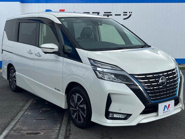 日産 セレナ
