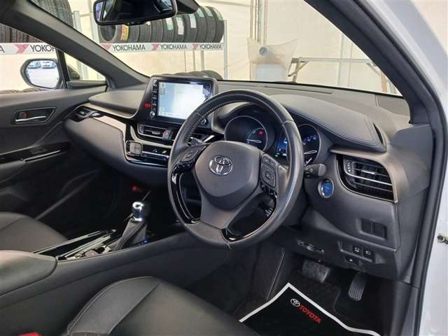 トヨタ C-HR