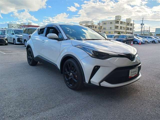 トヨタ C-HR