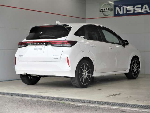 日産 ノートオーラ