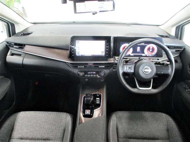日産 ノートオーラ