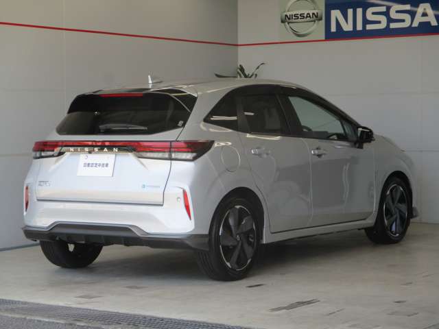 日産 ノートオーラ