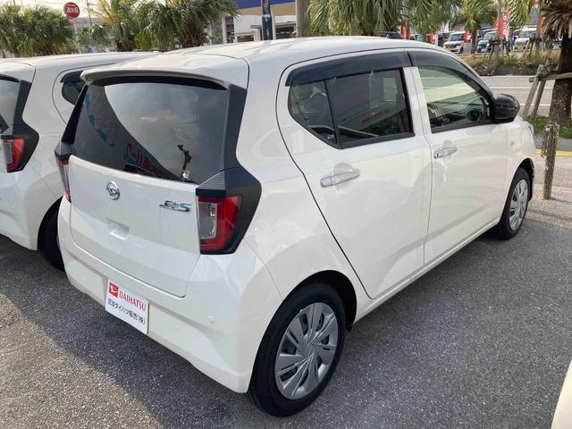 ダイハツ ミライース