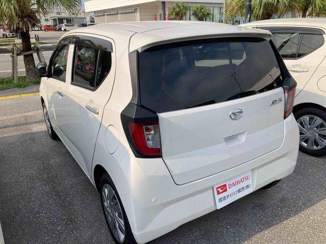 ダイハツ ミライース