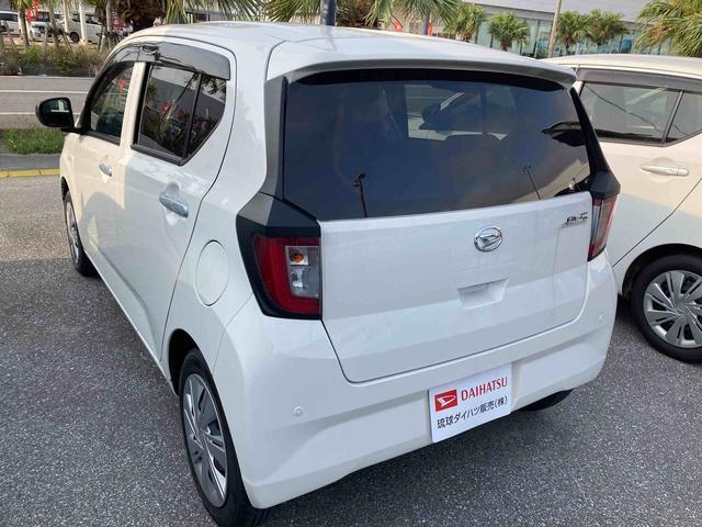 ダイハツ ミライース