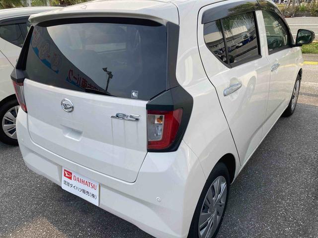 ダイハツ ミライース