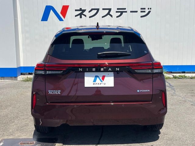日産 ノートオーラ