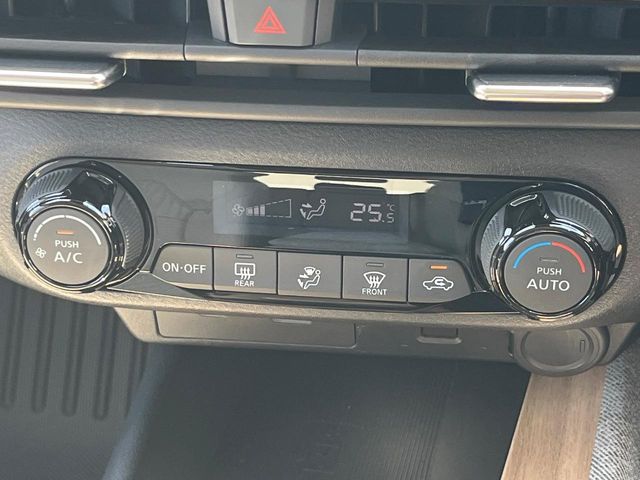 日産 ノートオーラ