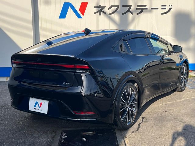 トヨタ プリウス