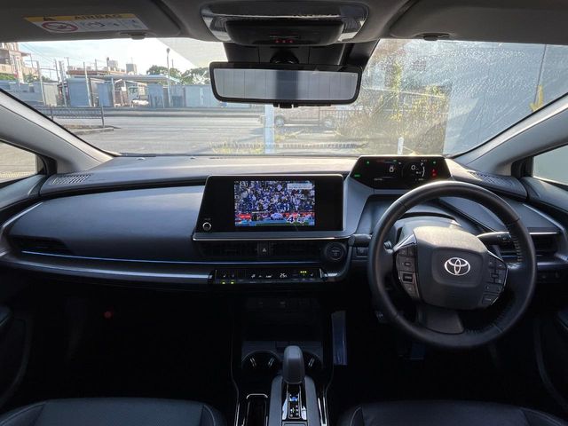 トヨタ プリウス