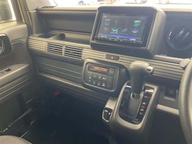 ホンダ N-VAN