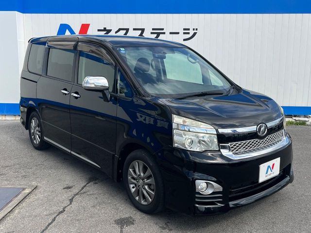 トヨタ ヴォクシー