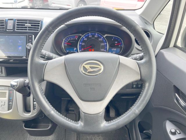 ダイハツ ムーヴ