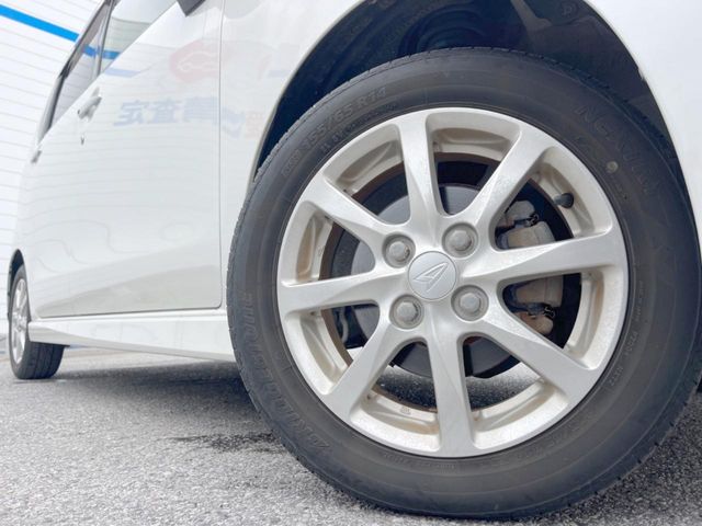 ダイハツ ムーヴ