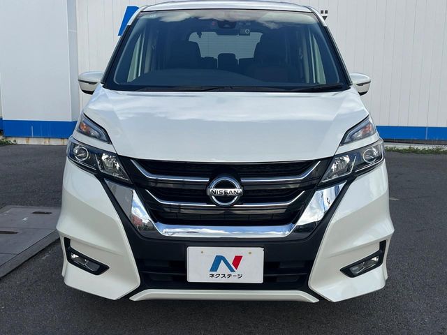 日産 セレナ