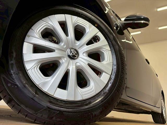 トヨタ プリウス