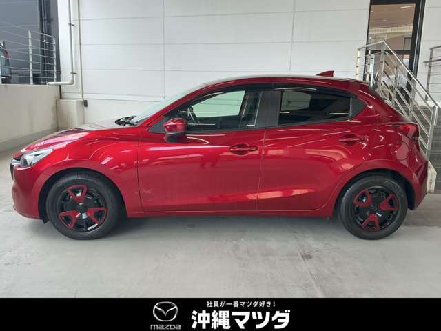 マツダ MAZDA2