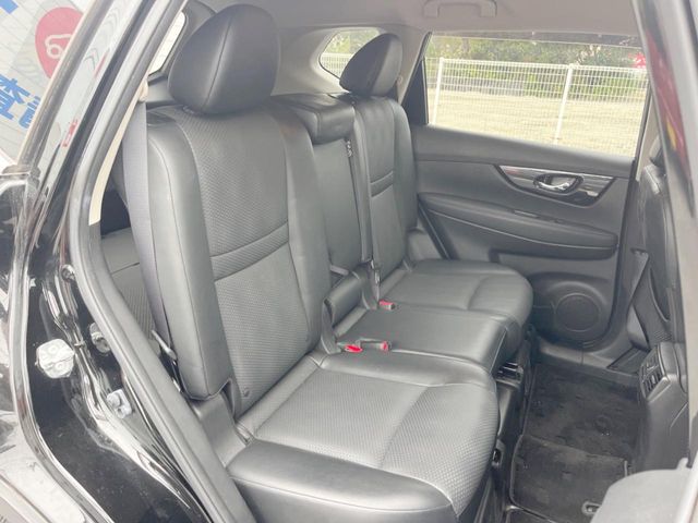 日産 エクストレイル