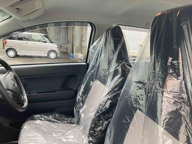 ダイハツ ミライース