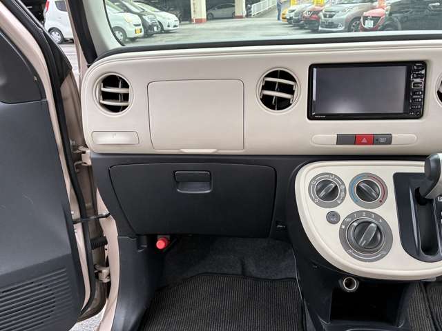 ダイハツ ミラココア