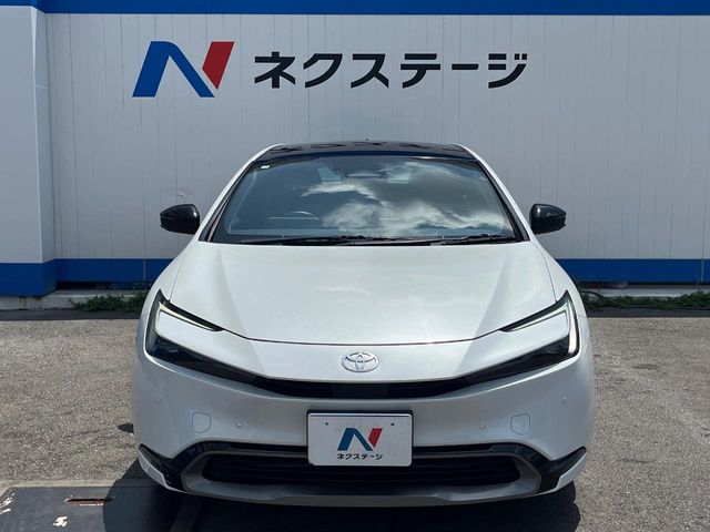 トヨタ プリウス