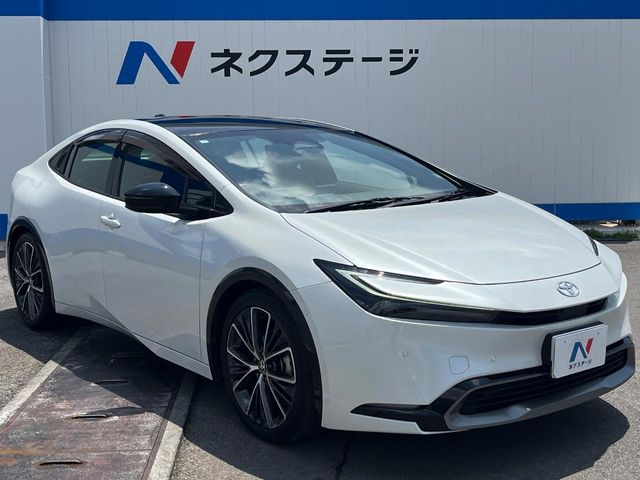 トヨタ プリウス