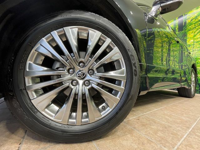 トヨタ ハリアー