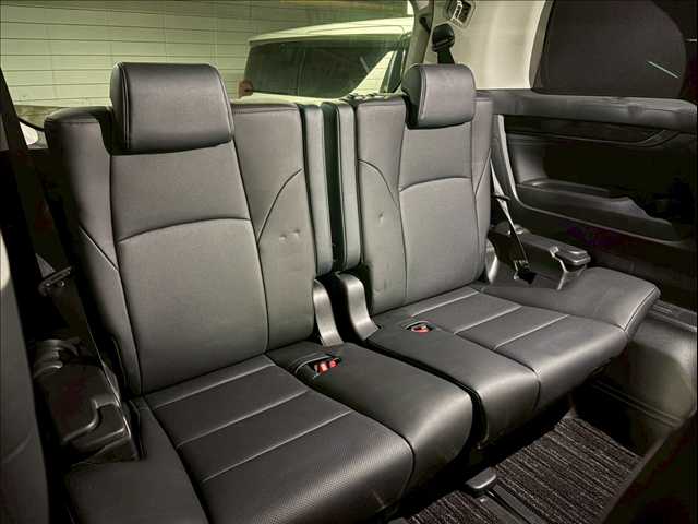 トヨタ ヴェルファイア