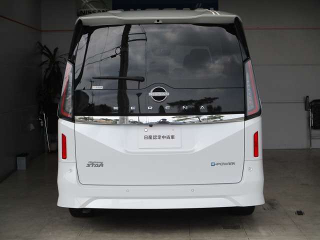 日産 セレナ