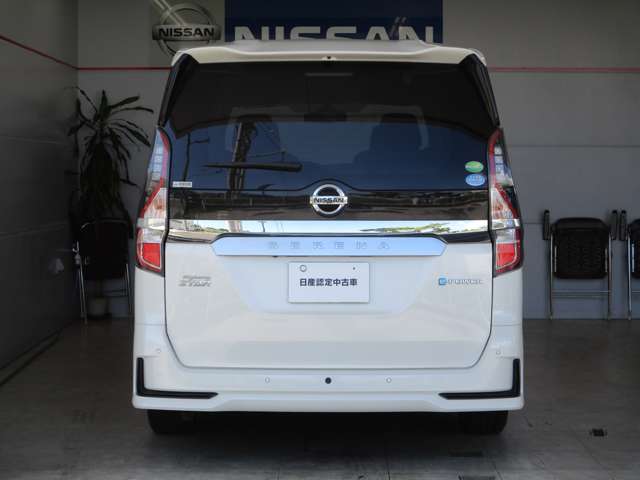 日産 セレナ