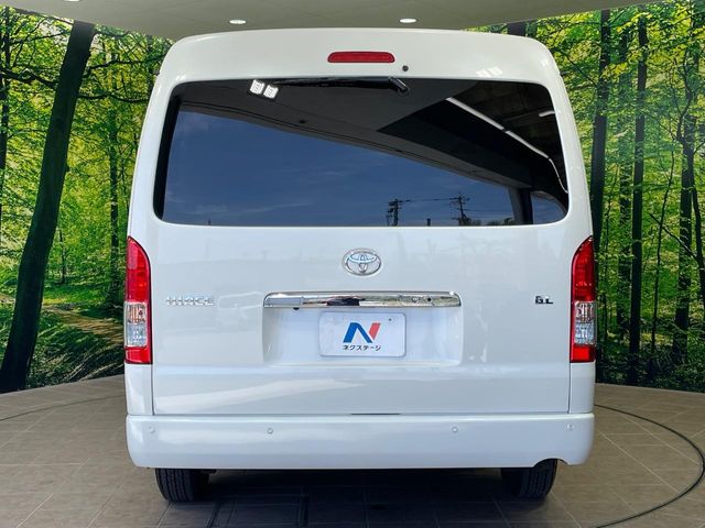 トヨタ ハイエース