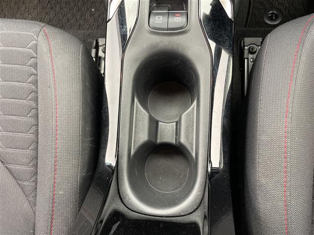 トヨタ カローラスポーツ